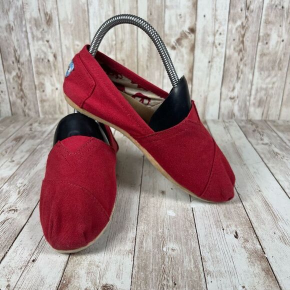 TOMS RED slip Ons - Womens 7‎ - Picture 6 of 8